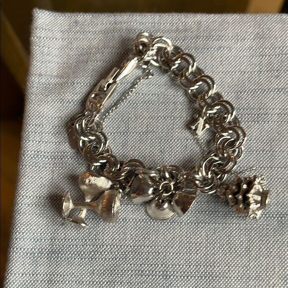 Silver Charm Bracelet by Monet Double hoop vintage silver - Picture 1 of 7